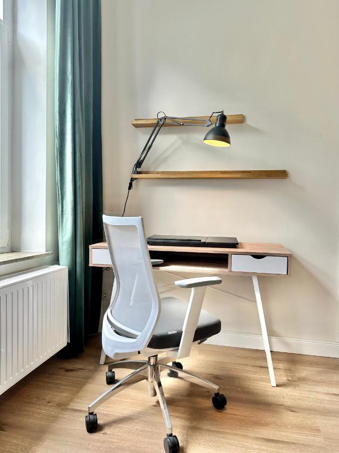 Exklusives City-Apartment Im Herzen Oldenburgs Mit Balkon Und Parkplatz A36 外观 照片