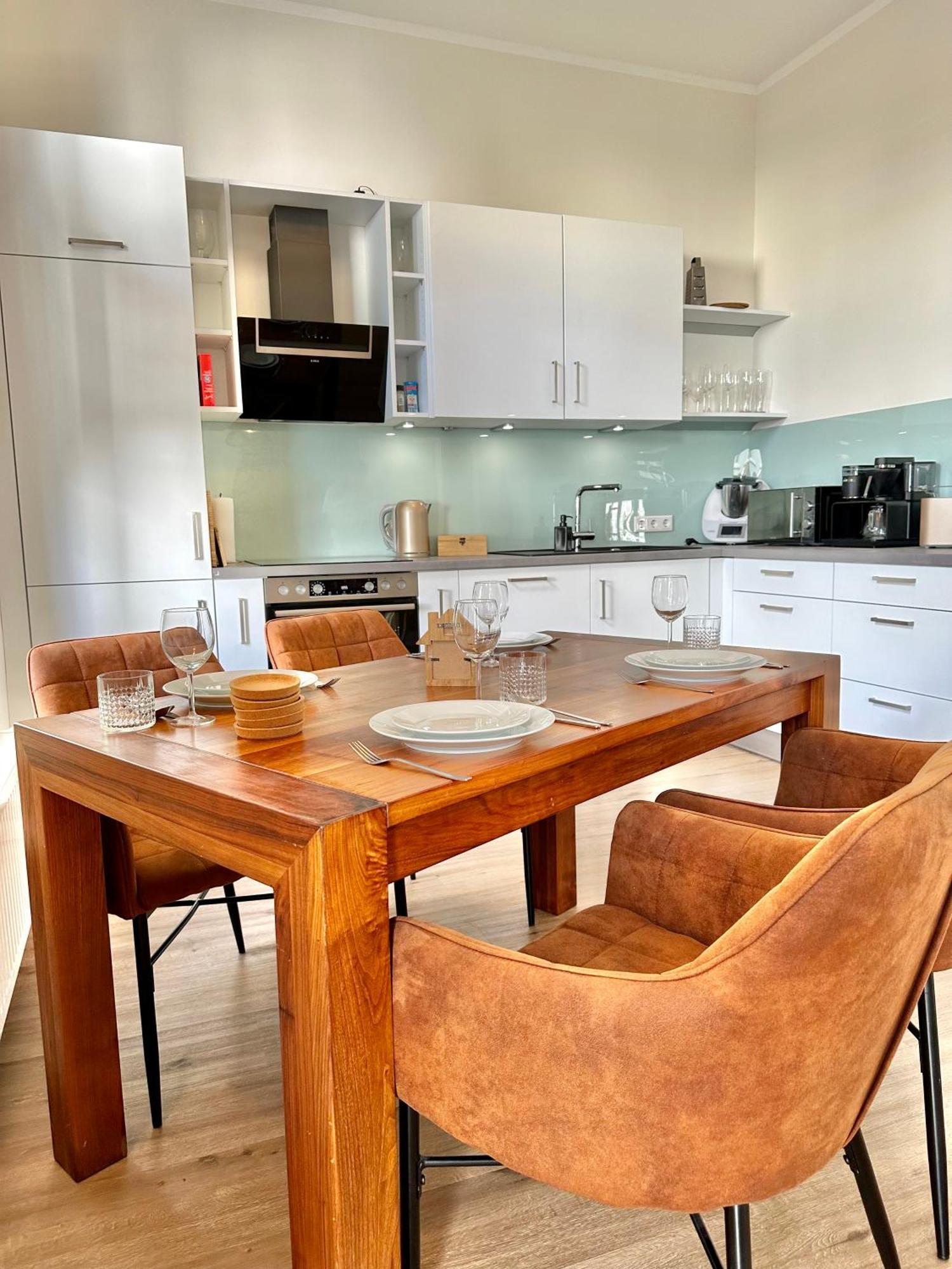 Exklusives City-Apartment Im Herzen Oldenburgs Mit Balkon Und Parkplatz A36 外观 照片